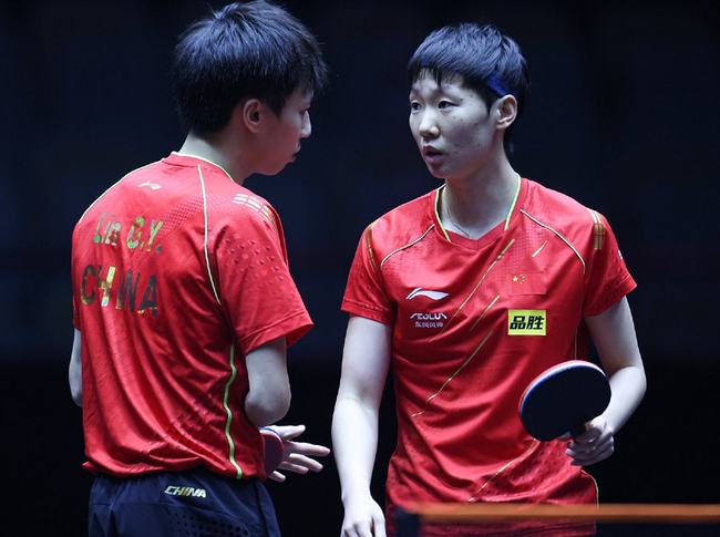 尤其是在中 尤其是在中