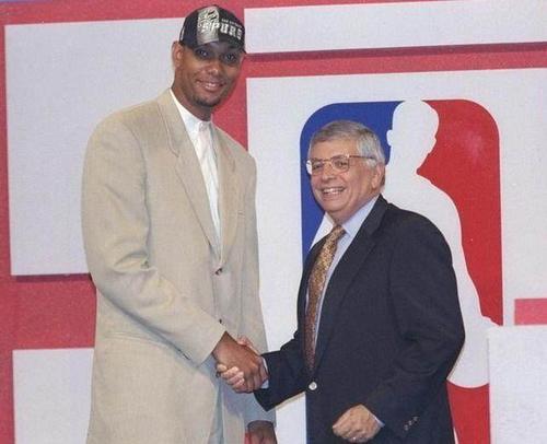 力量与弧线 力量与弧线