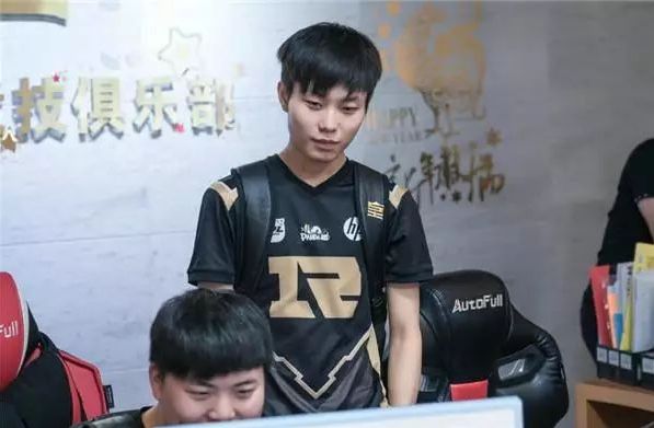 手命中率曲 手命中率曲